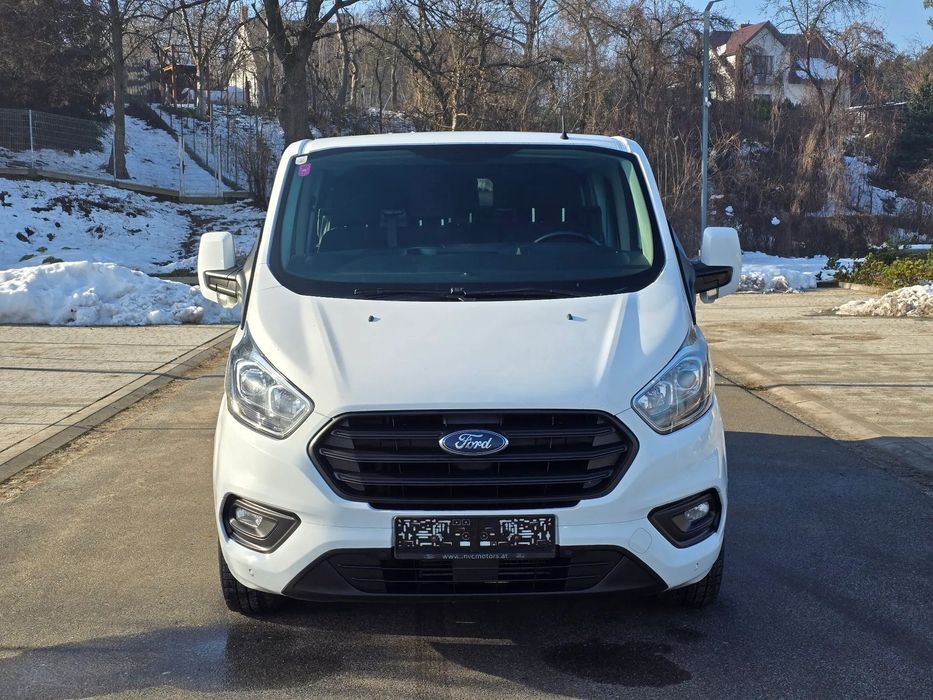 Ford Transit Custom  2.0 Diesel 130 km 2019r 6 osób LONG klimatyzacja LED bogato wyposażony