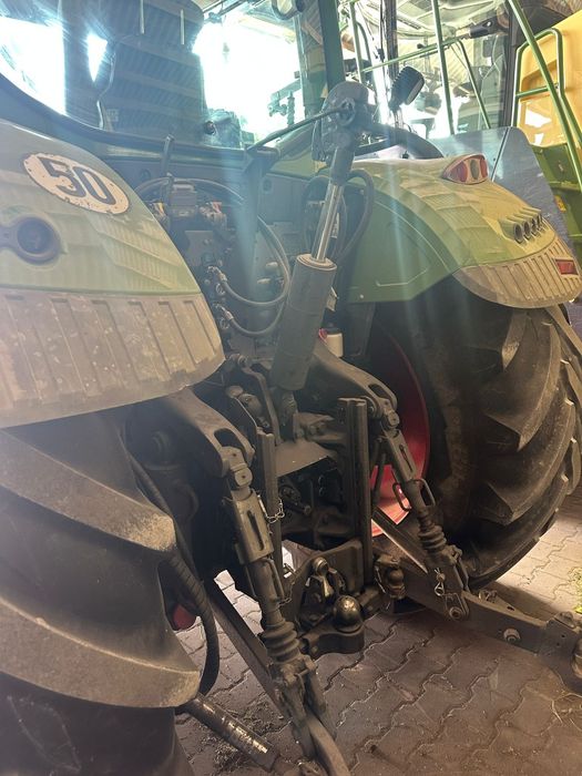 Ciągnik Fendt 724 scr
