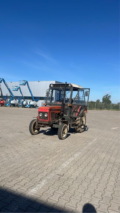 sprzedam traktor ZETOR 5211 w bardzo dobrym stanie technicznym.