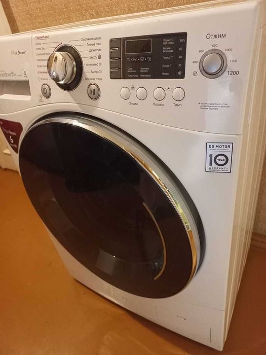 Пральна/стиральная машина LG F1280NDS Енергозберігання А++