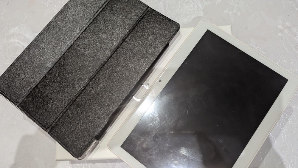 Планшет Asus z906