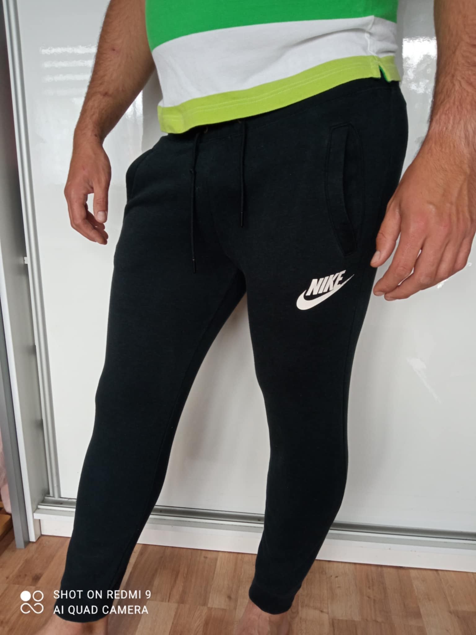 Spodnie dresowe męskie Nike S oryginalne