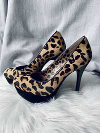 Sapatos Jessica Simpson