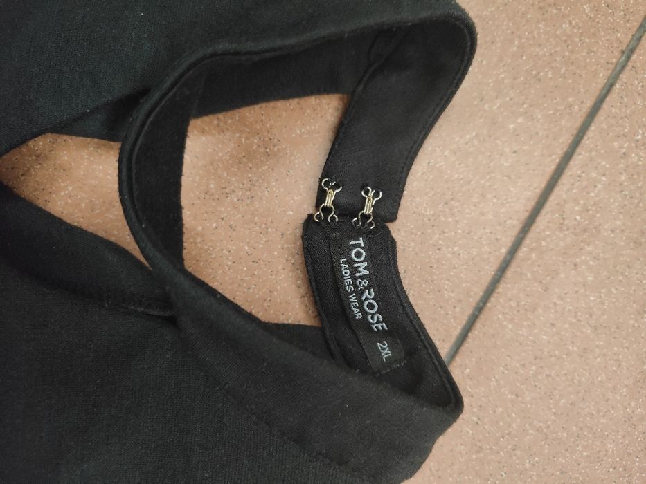 Czarna sukienka tom &rose r.XL