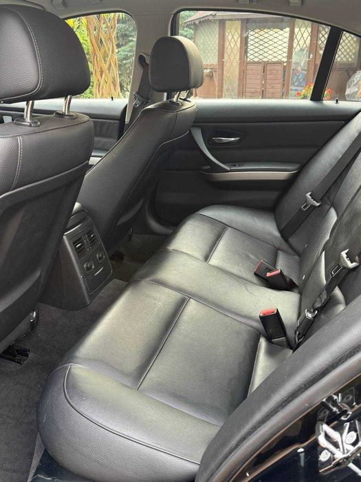 BMW E90 2.0 Benzyna 150KM Przebieg 161094