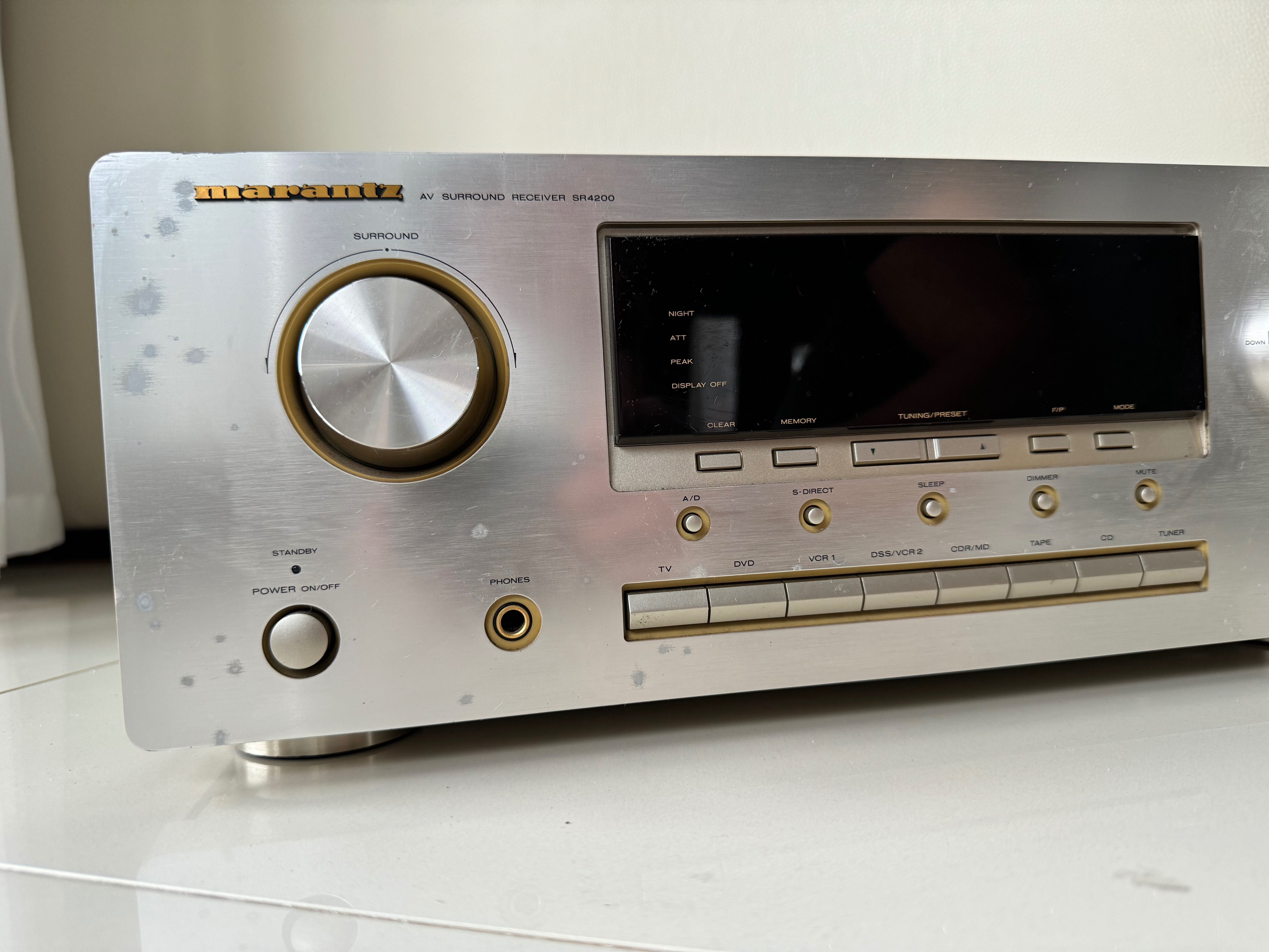 Amplituner Marantz SR4200