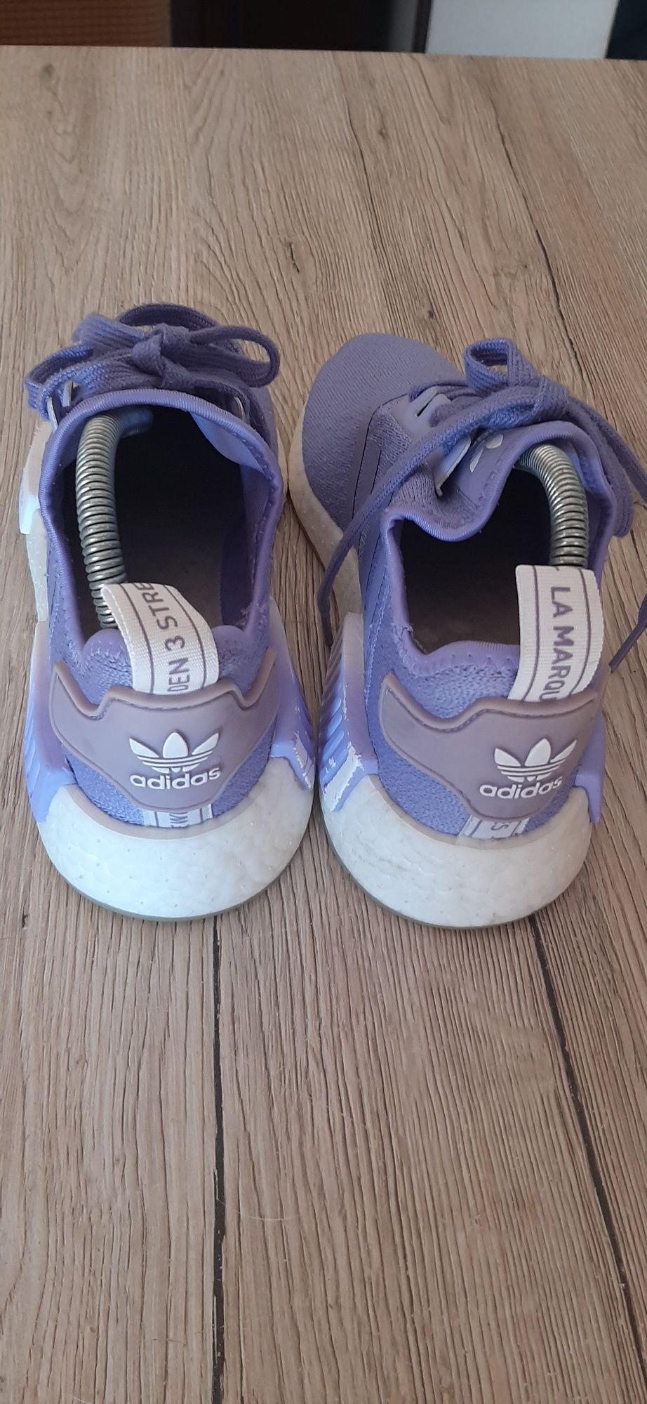 Ténis Adidas NMD de mulher