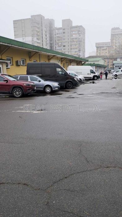 Без комісії. Оренда приміщення 1251 м² Володимира Сікевича буд. № 20-А