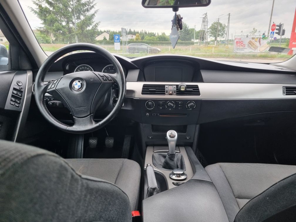 Bmw e60 seria 5 525i orginalna 192km m54b25 sedan manual