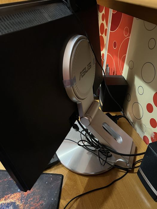 Монитор Asus 21*