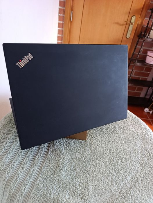 Lenovo ThinkPad T14 (i5-10210U - 16GB RAM - 512GB NVMe)
