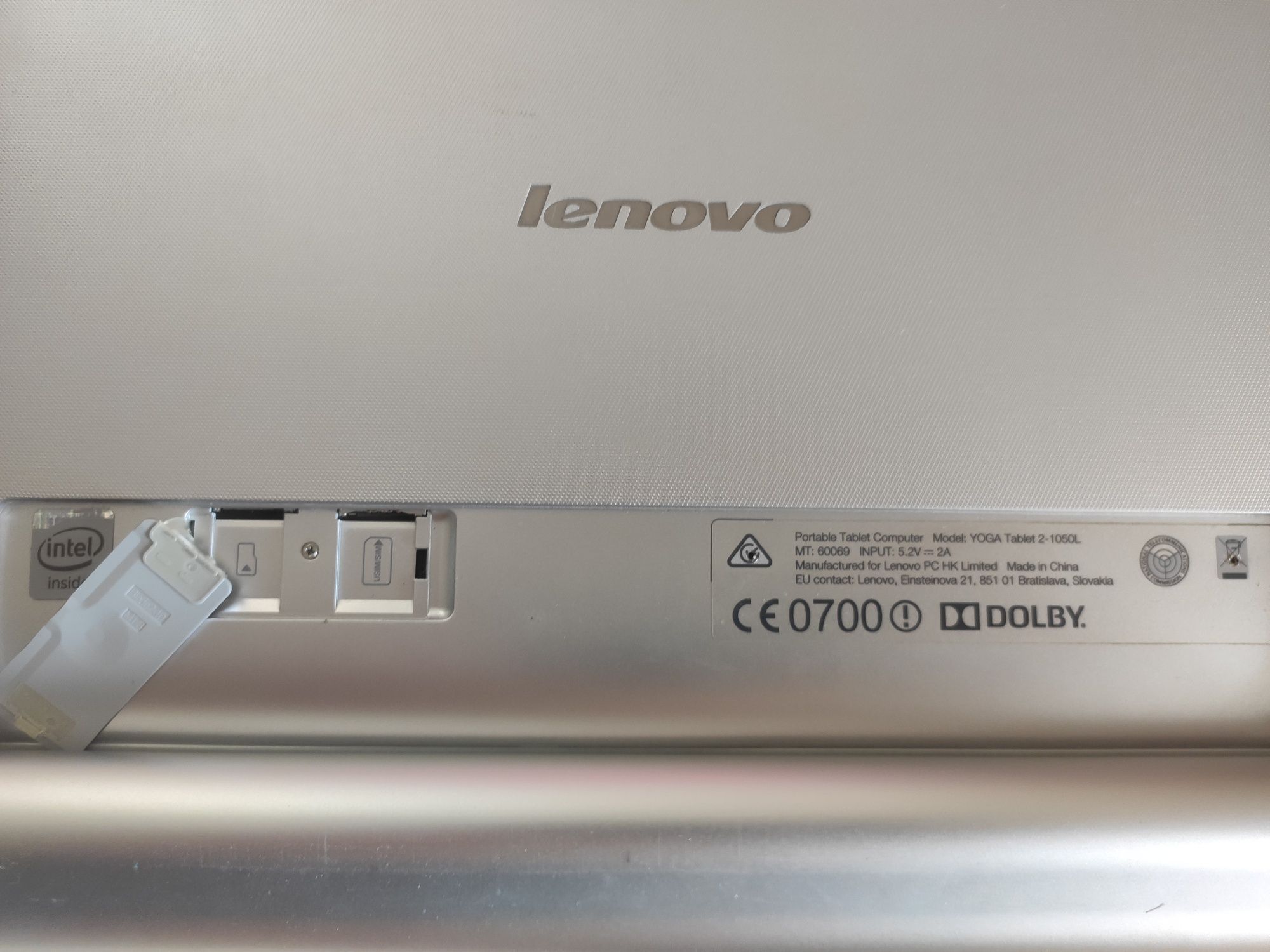 Планшет Lenovo Yoga Tab 2