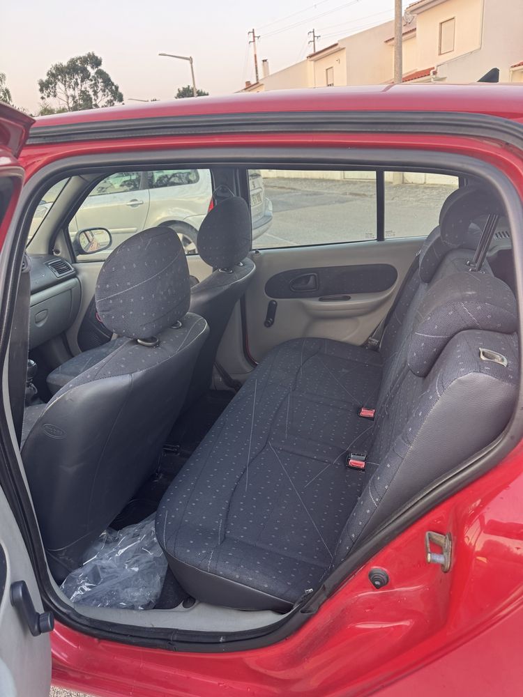 Carro Clio 2003 g