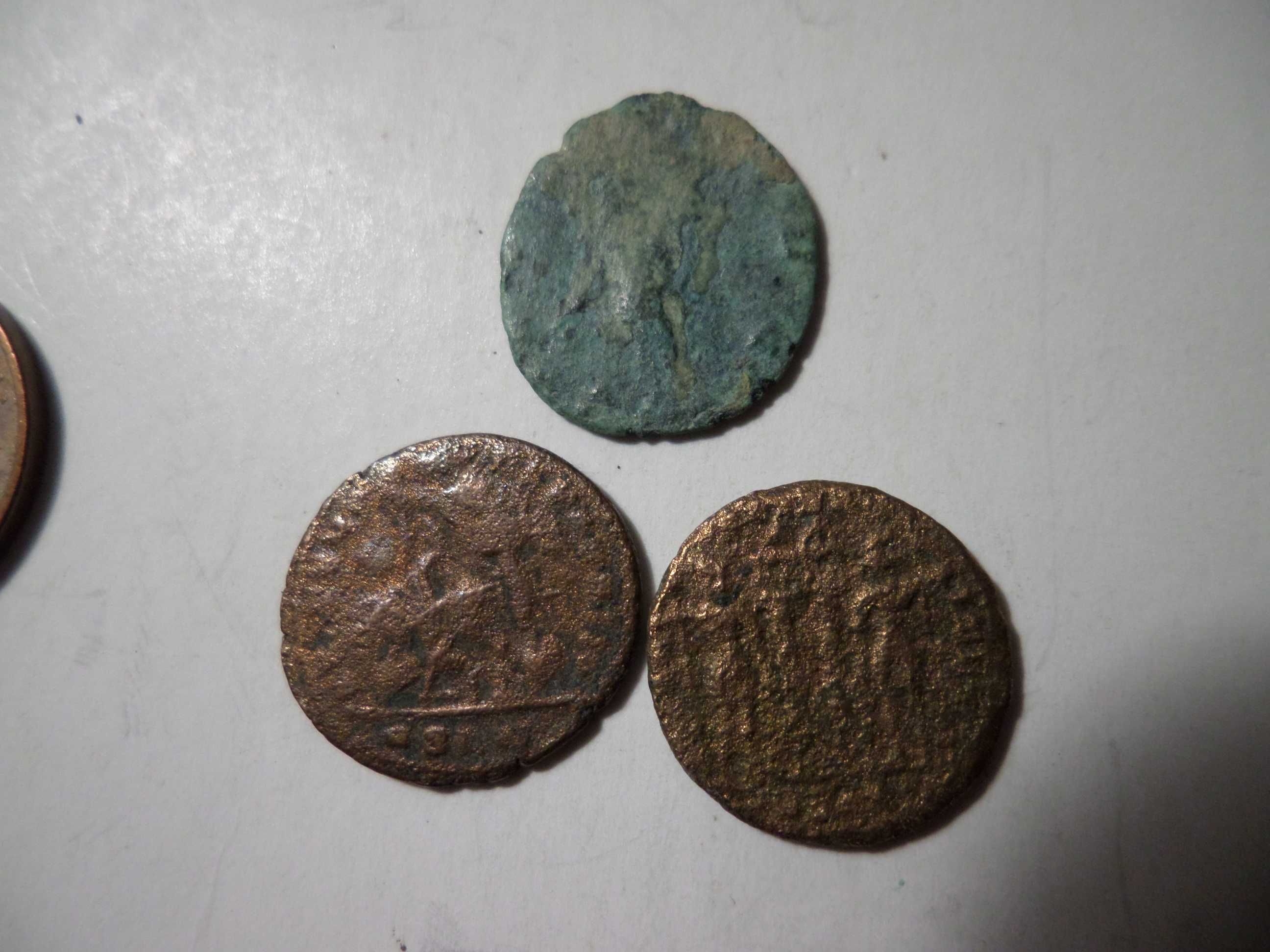 Lote 3 moedas Romanas em Bronze / Bolhão