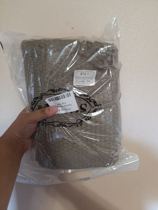 Продам пледи шарпей 2см  евро