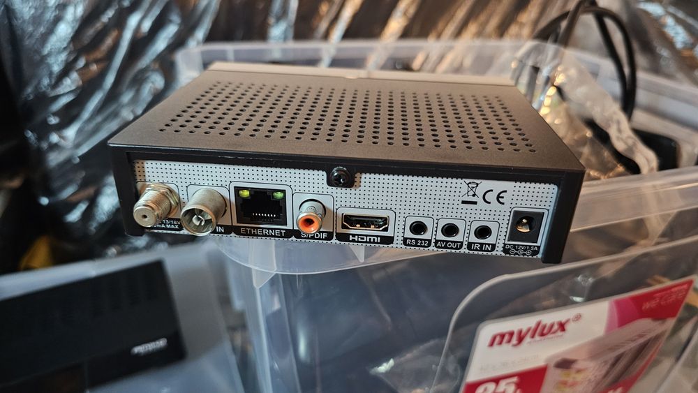 Box Cabo e Satélite Amiko