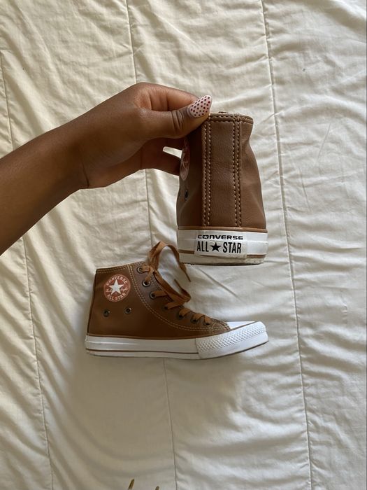 Converse couro castanho