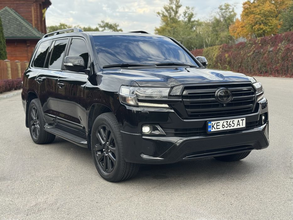 Toyota land cruiser 200, 2017 год, 4.5 diesel
