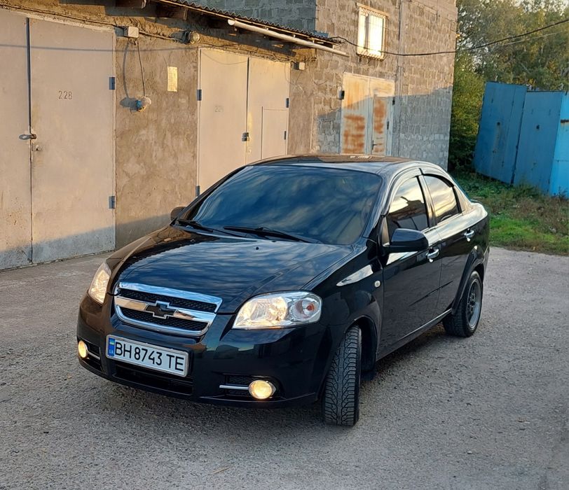 Chevrolet Aveo LS 1.5 газ/бензин