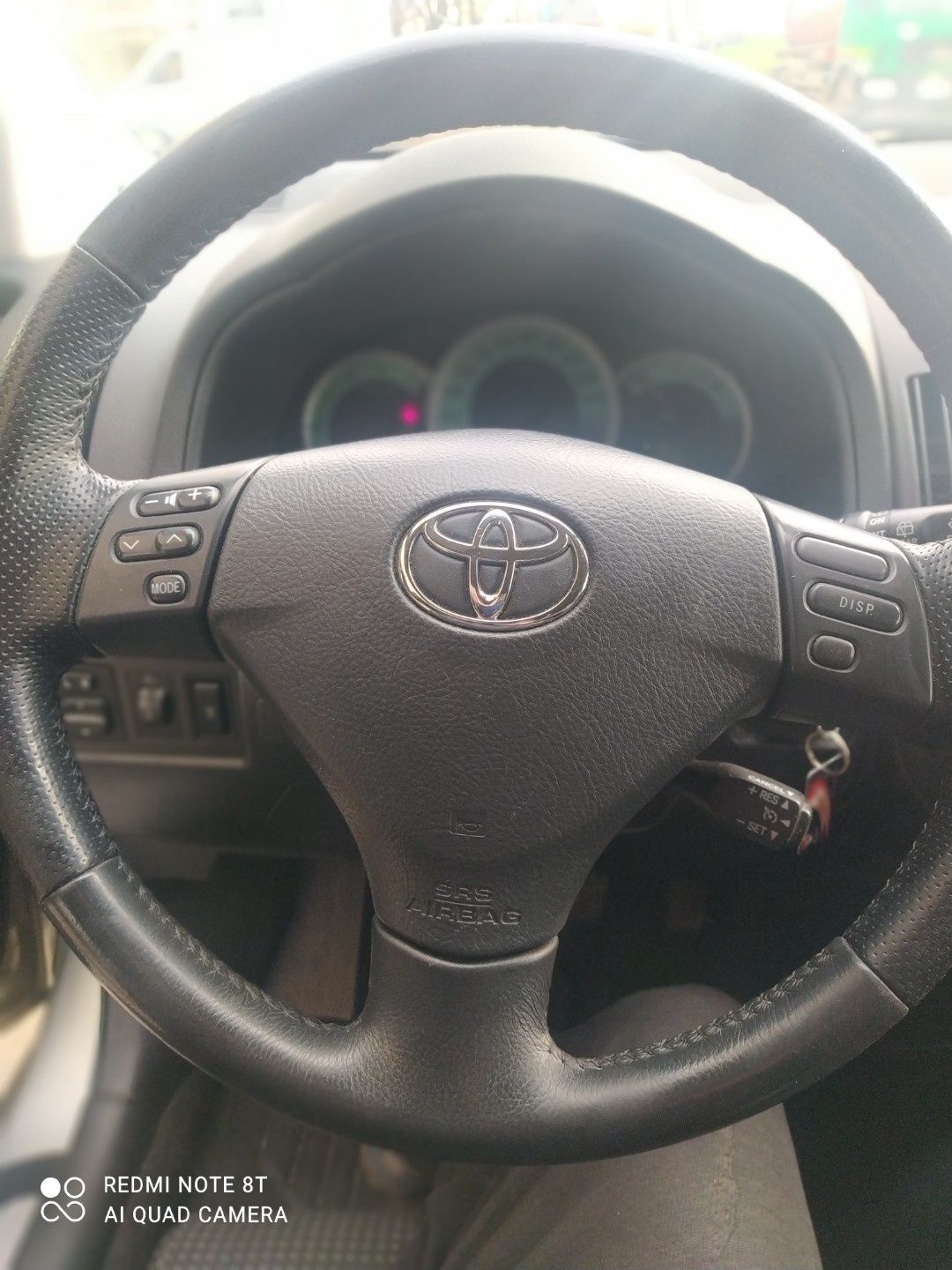Продам Toyota Corolla Verso