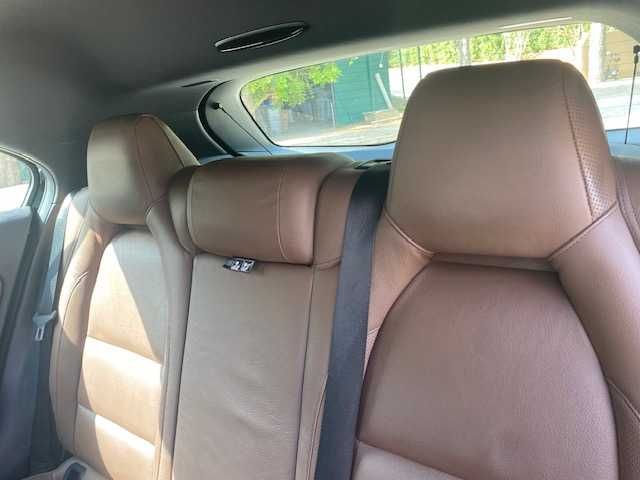 Carro de garagem