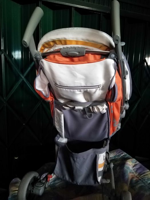 Carrinho para criança