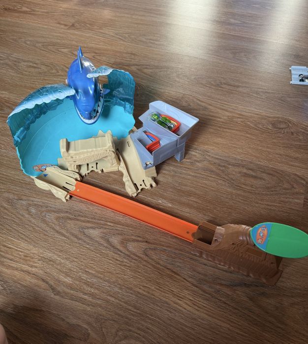 Трек хот вілс. Трек Hot Wheels