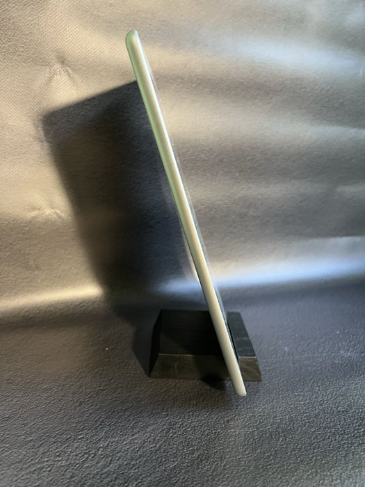 Ipad 9.7 128GB Silver в подарунок захисне скло