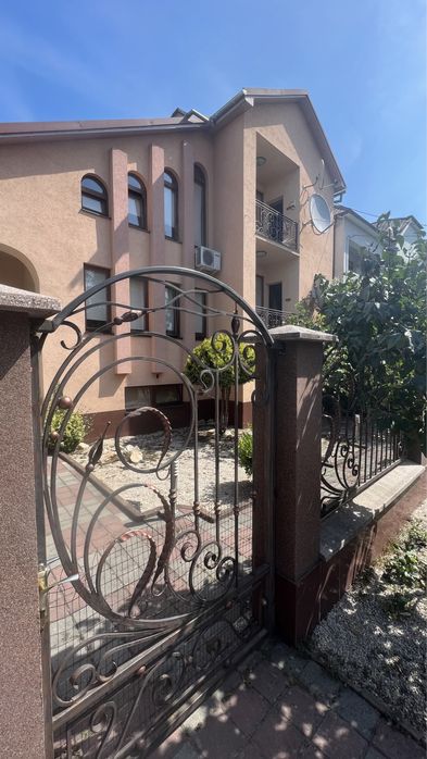 Дім в «Росвигово»