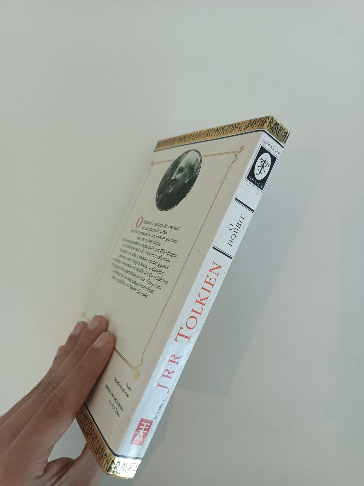 J. R. R. Tolkien - O Hobbit
