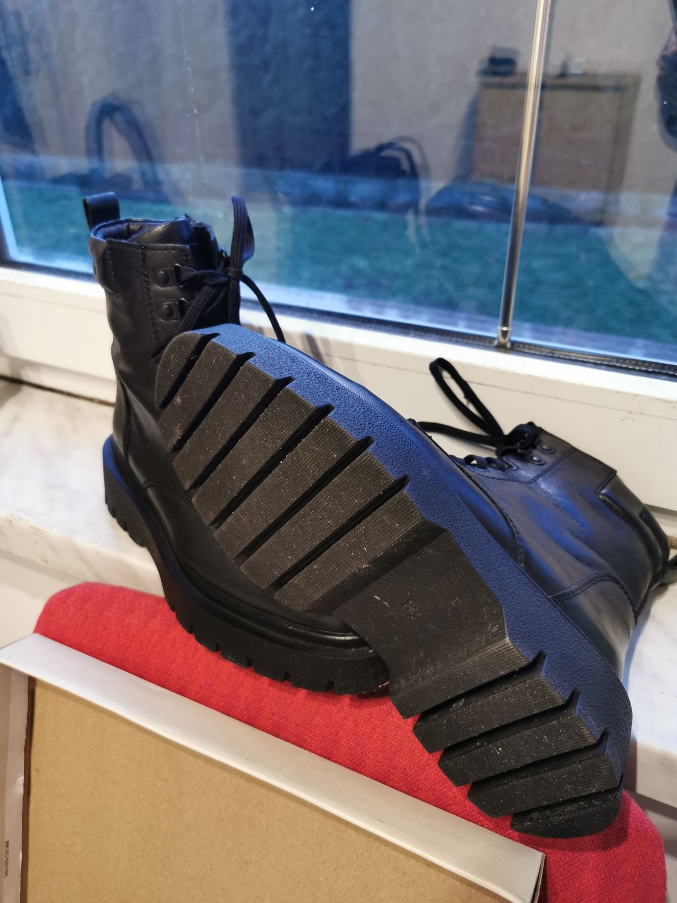 Trapery skórzane Lasocki r. 39