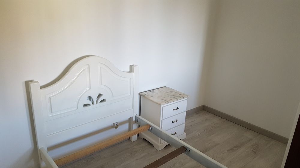 Vende-se moveis antigos em madeira maciça de mogno