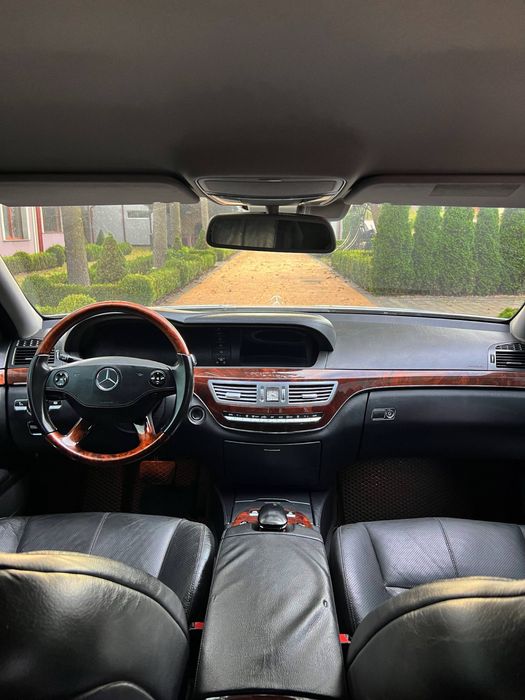 Продам Mercedes-Benz w221 S350