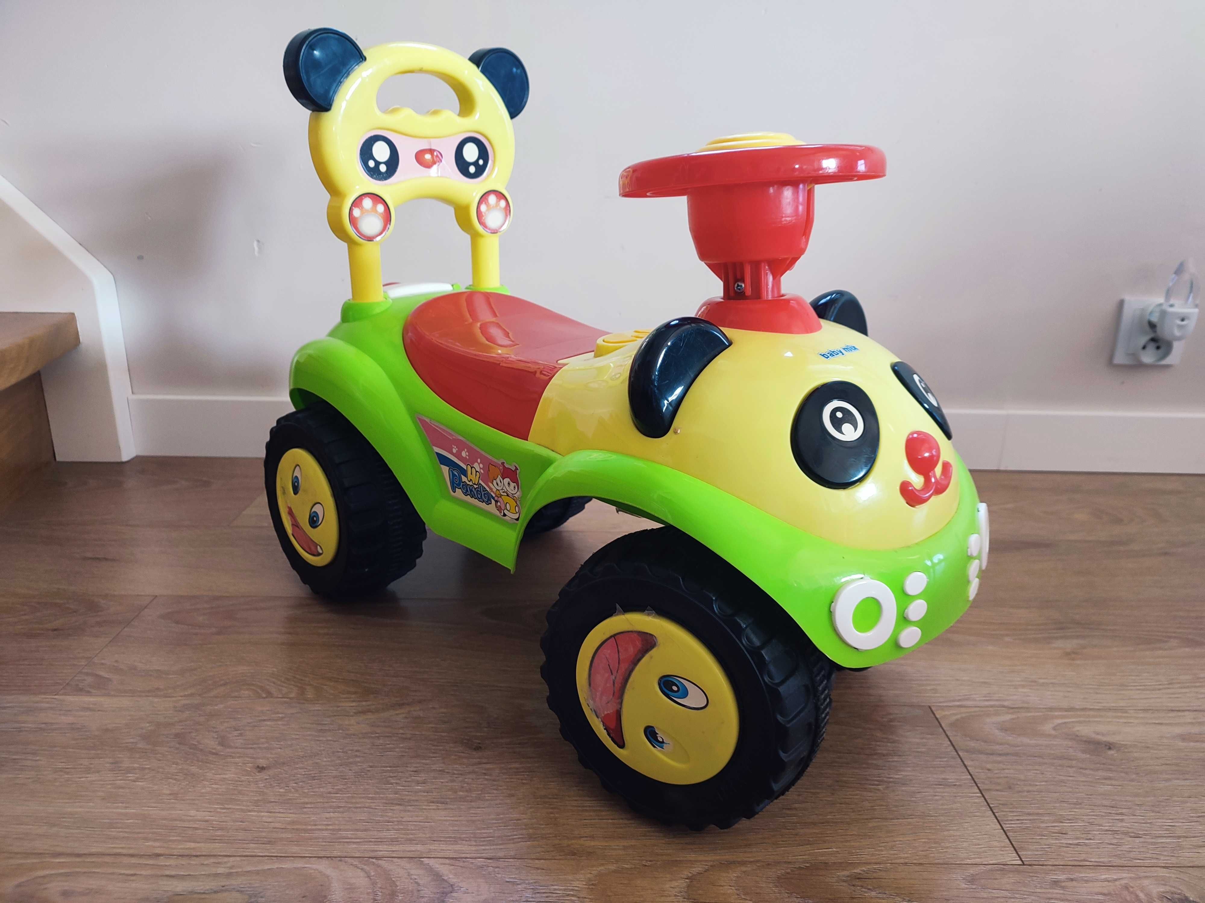 Jeździk z dźwiękiem PANDA