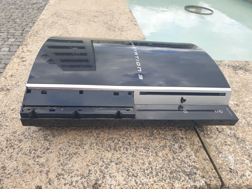 Playstation 3 fat + comandos (peças)