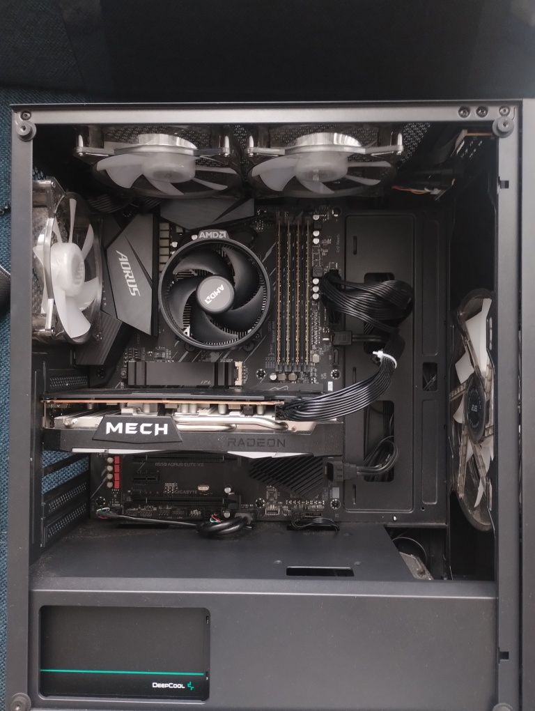 Відеокарта AMD RADEON RX6600