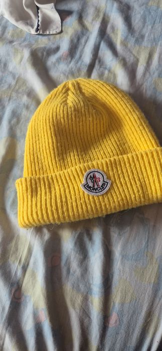 Gorro moncler como.novo