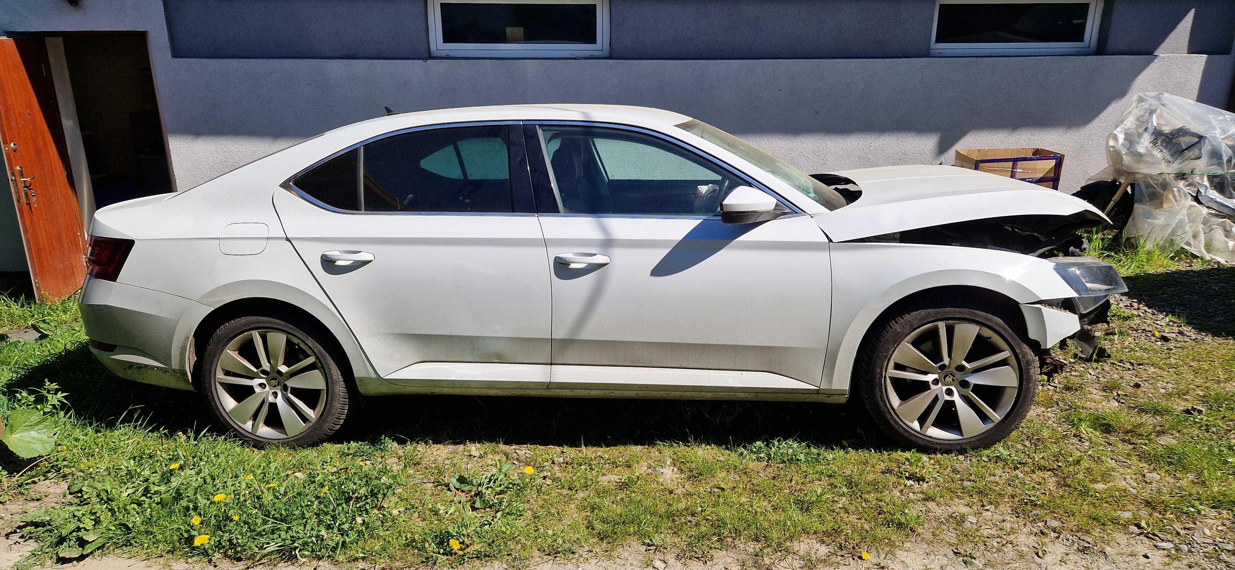 Skoda Superb 4x4 DSG 2015