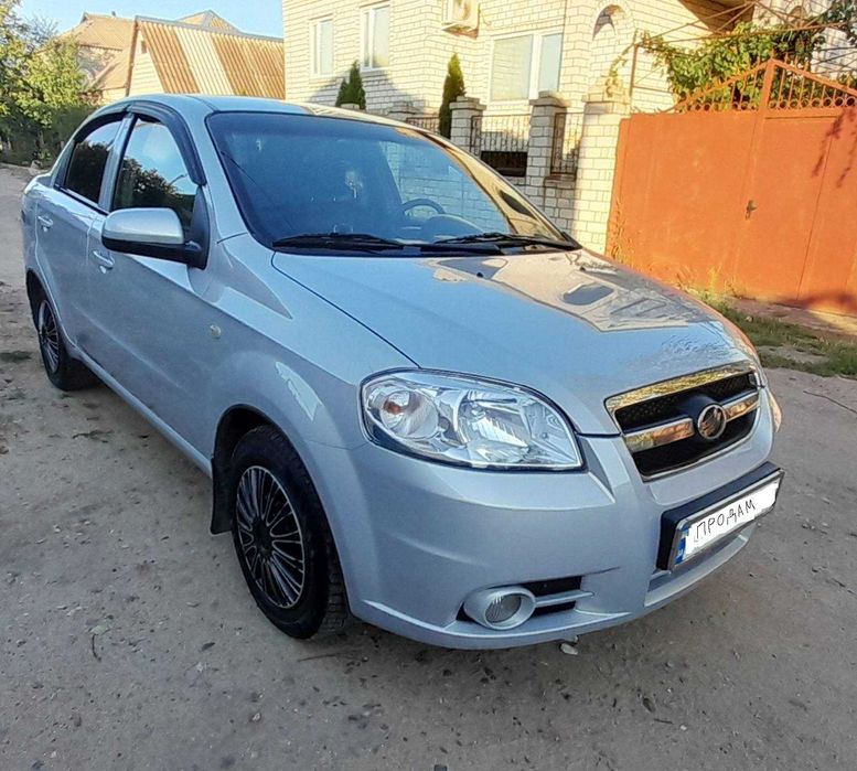 Продам ЗАЗ vida 2013