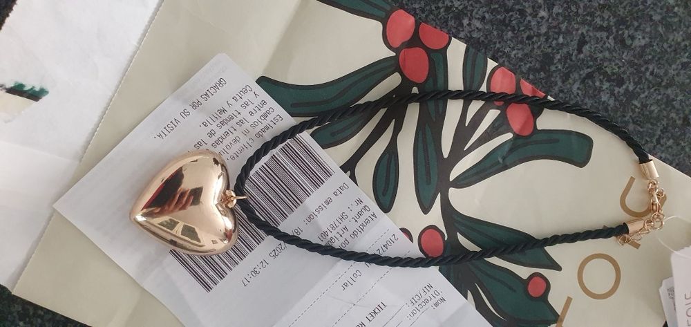 Colar coração Parfois