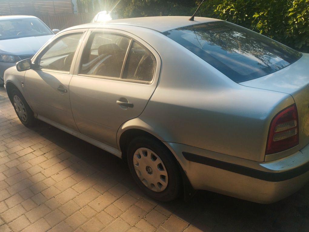 Skoda Octavia 1.4 na części