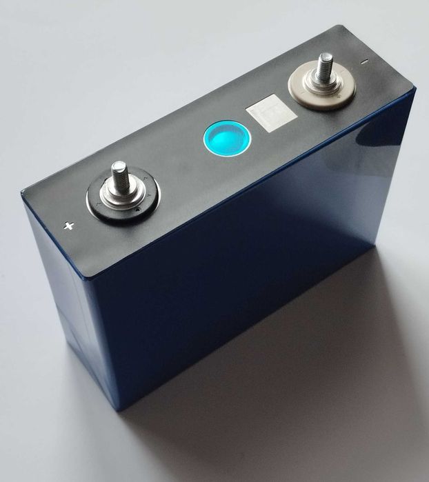 Аккумуляторная батарея LiFePo4 EVE LF100LA (100A/3.65В/GRADE B/320 Wh)