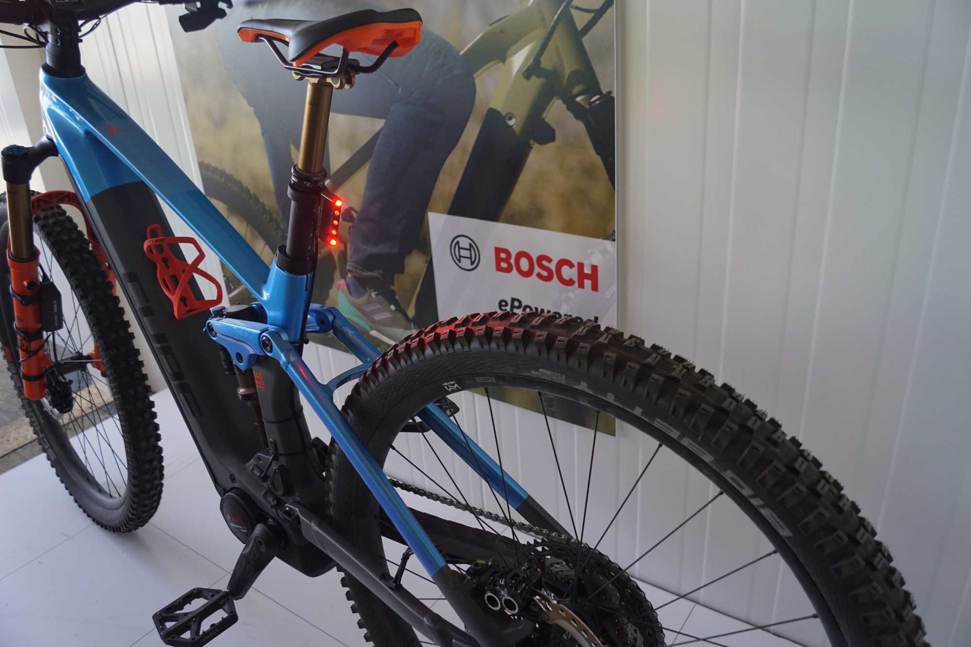 Rower elektryczny CUBE STEREO  gwarancja 12mc rama M BOSCH