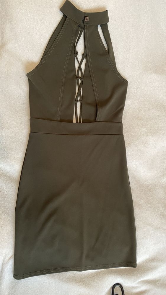 Sukienka odkryte plecy letnia S 36 khaki