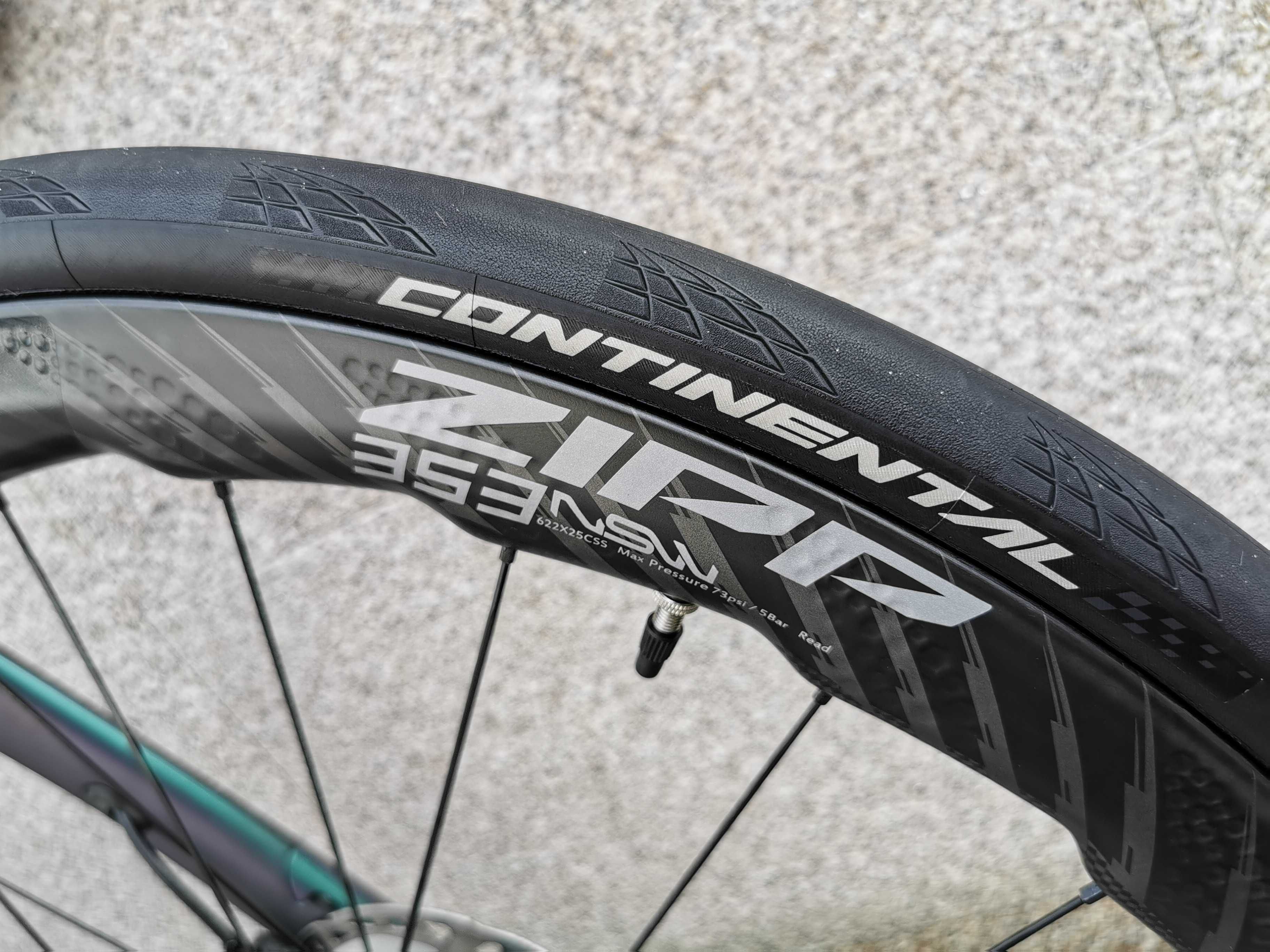 Scott Addict RC 30 Prism 2021 c/ rodas Zipp 353