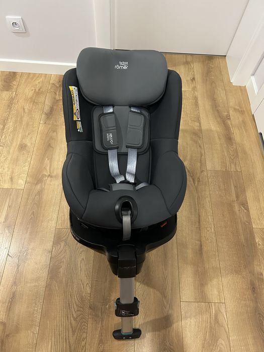 fotelik Britax Romer Dualfix m i-size, obrót 360 stopni, ISOFIX