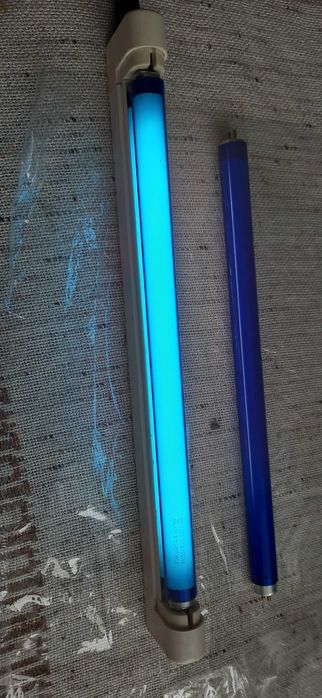 Светильник люминесцентный AL-07002/8W/220V.