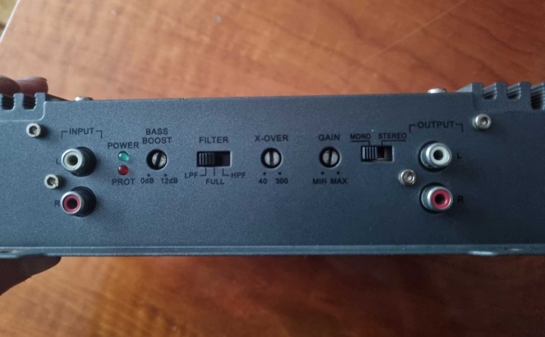 Wzmacniacz MAGNAT Edition 550W i Subwoofer Skrzynia Basowa HERTZ