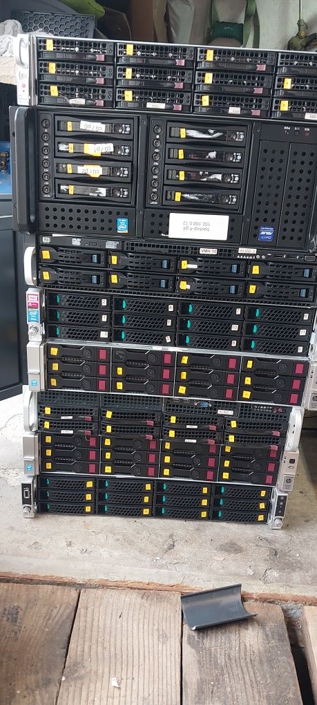SERWER Intel/McAfee Server 2  230GB RAM DDR 4
