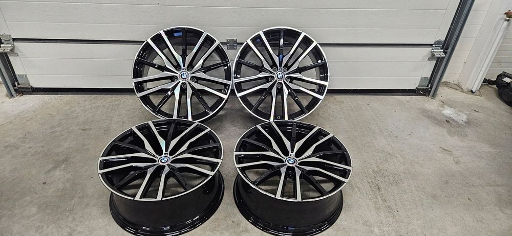 FELGI BMW X5 G05 X6 G06 9,5x22 ET37 8090013 10,5x22 ET43 8090014 STYL M742
